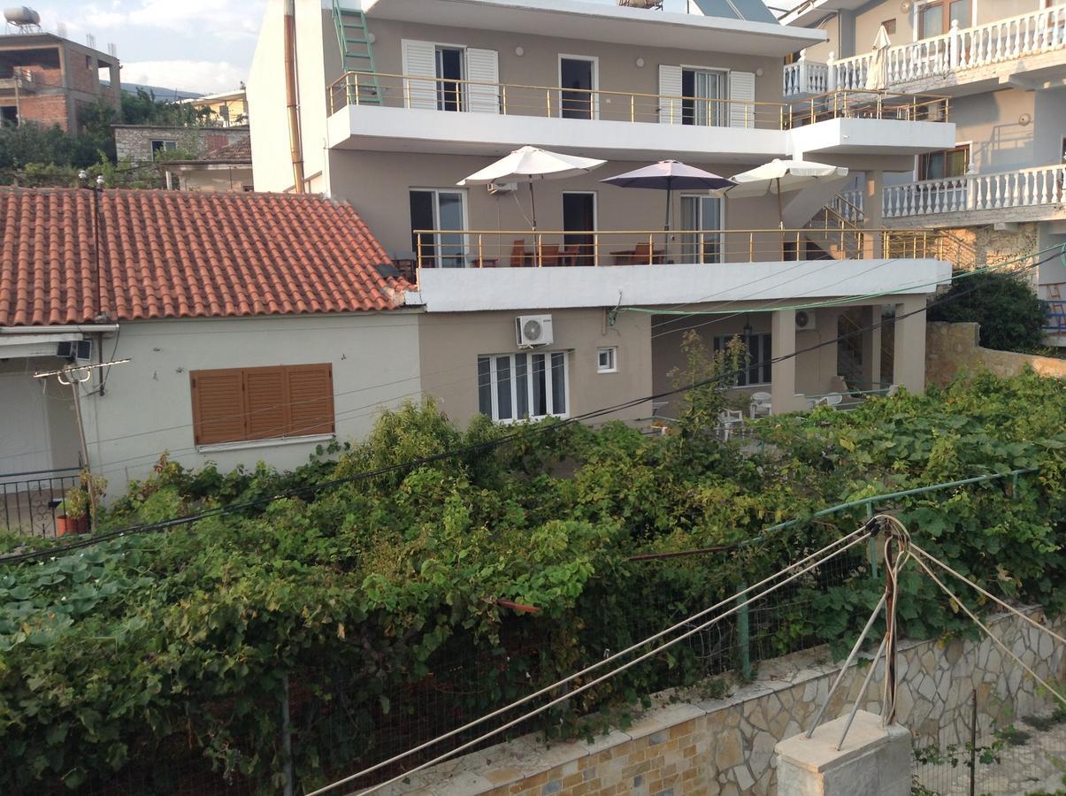 Vila Rapo Himare Exterior photo